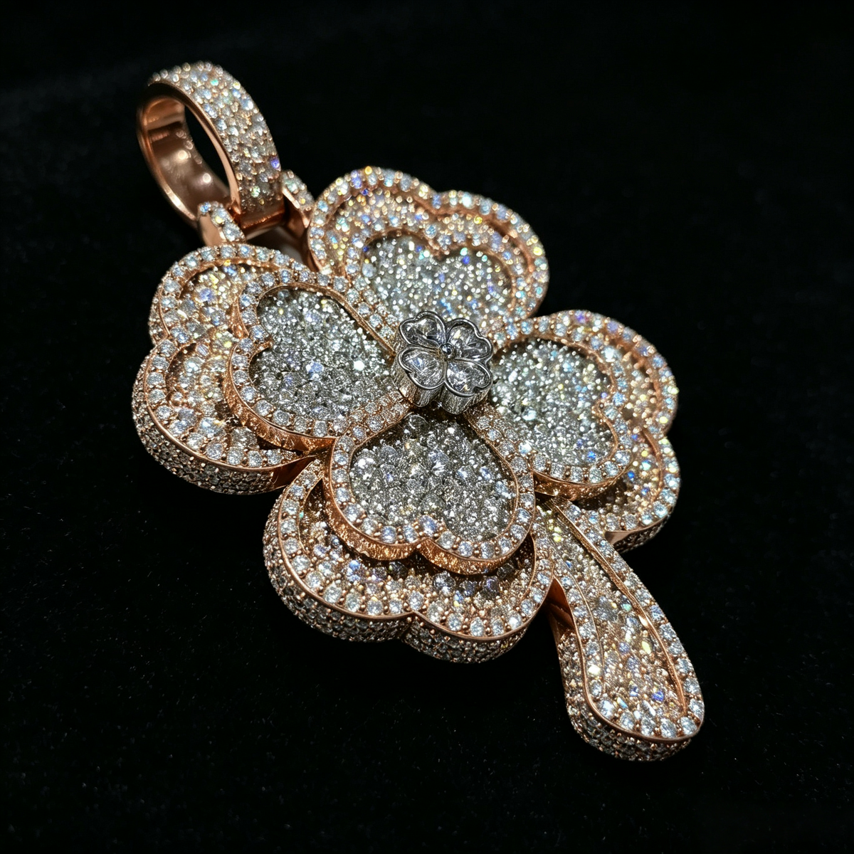 Clover Leaf Pendant